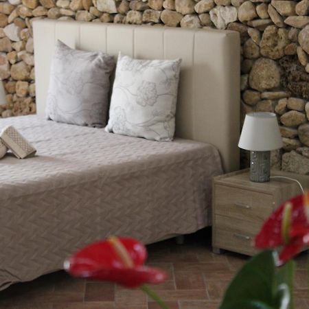 B&B Casa Giuliana Balestrate ภายนอก รูปภาพ