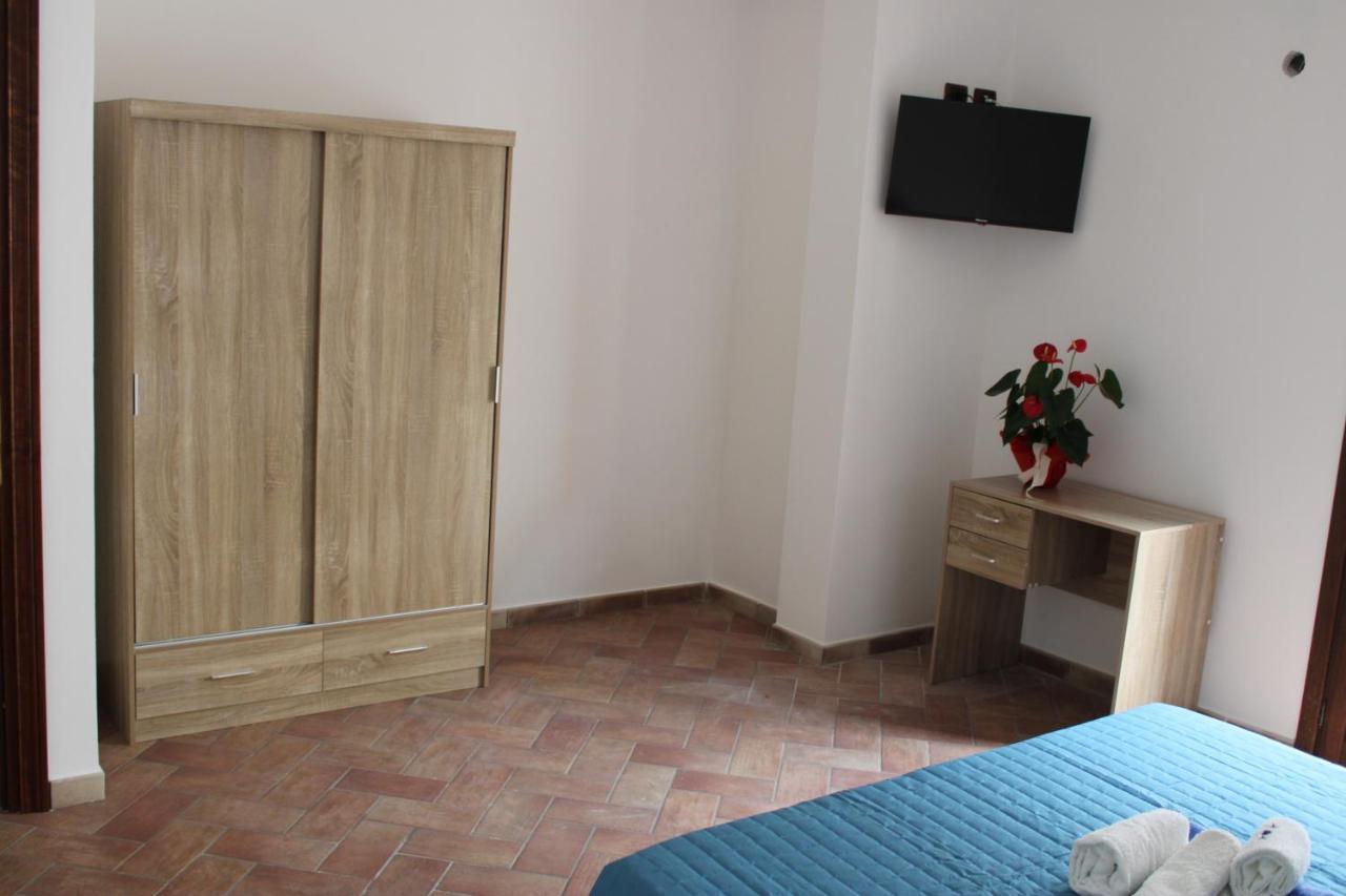 B&B Casa Giuliana Balestrate ภายนอก รูปภาพ