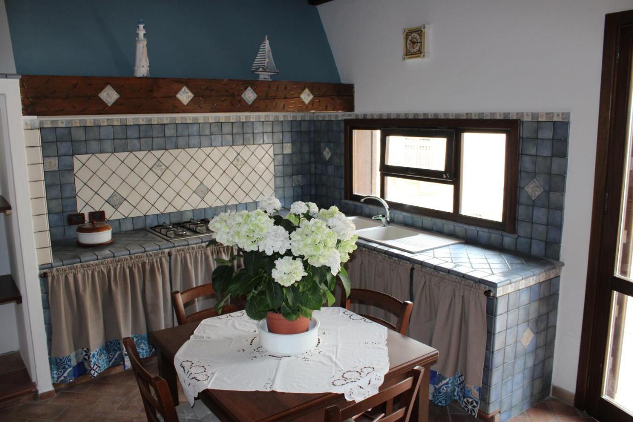 B&B Casa Giuliana Balestrate ภายนอก รูปภาพ
