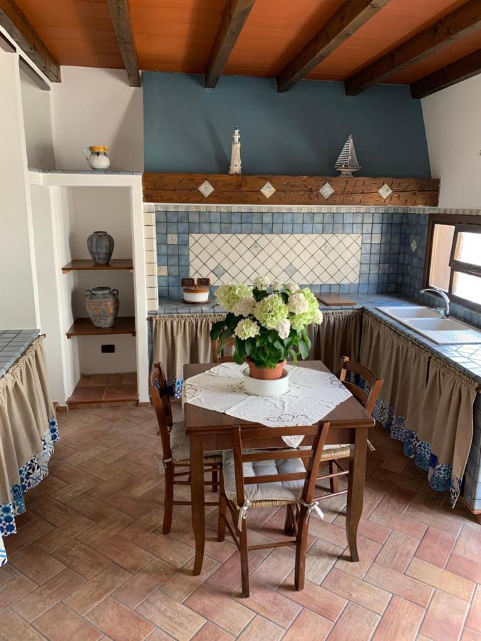 B&B Casa Giuliana Balestrate ภายนอก รูปภาพ