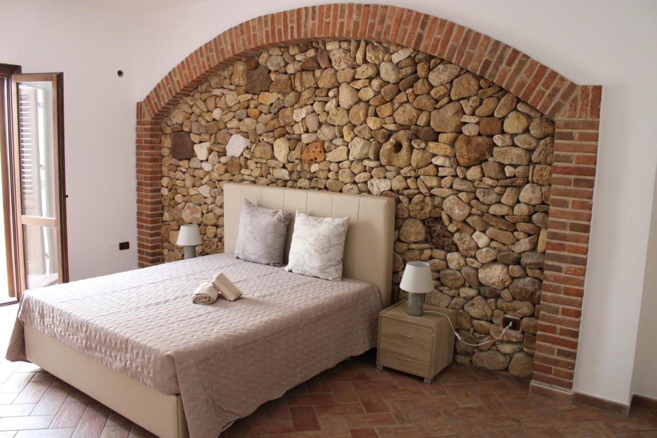 B&B Casa Giuliana Balestrate ภายนอก รูปภาพ